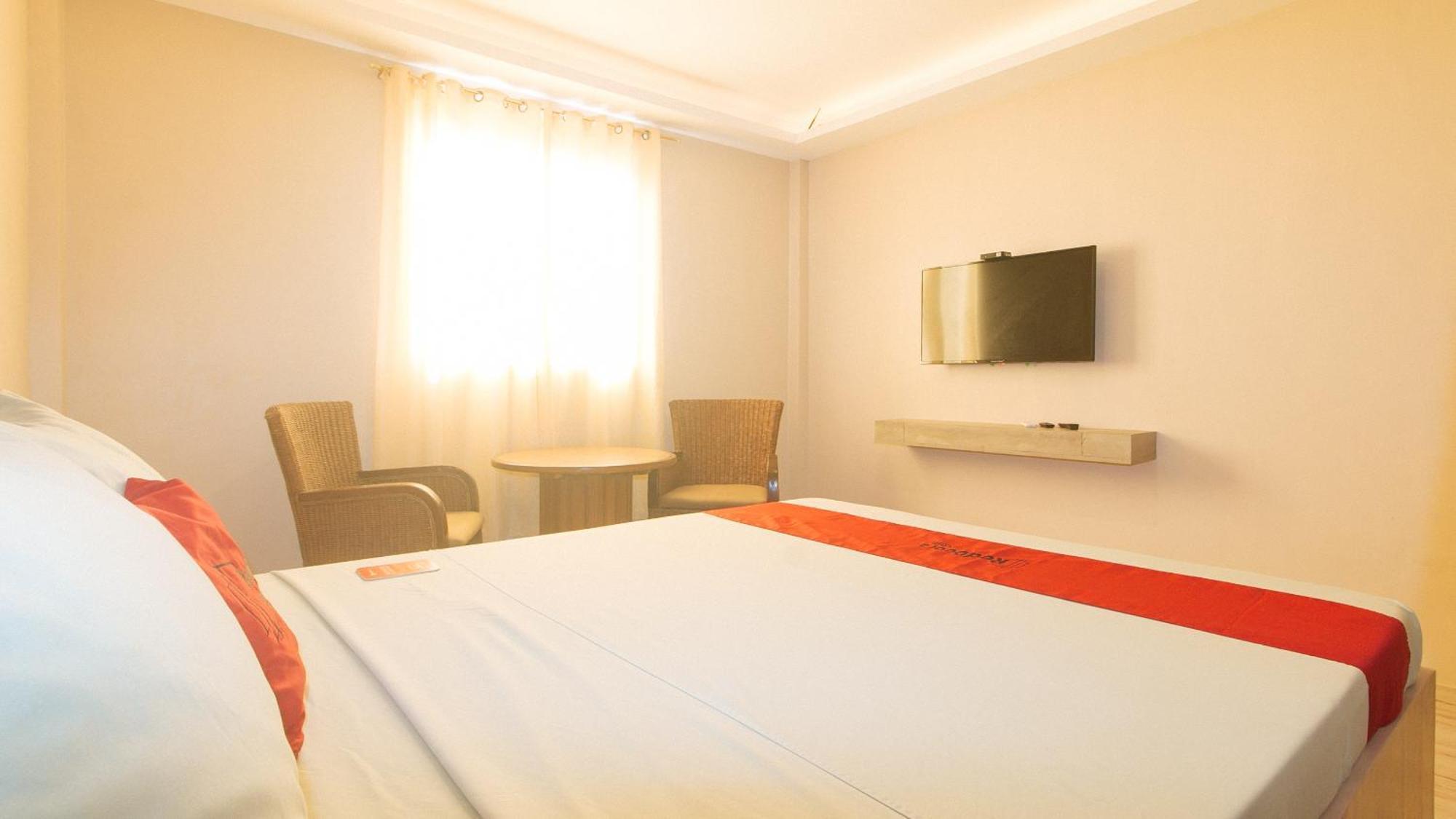 Reddoorz Plus At Seventy Five Inn Near Manila Airport Paranaque City Exterior photo